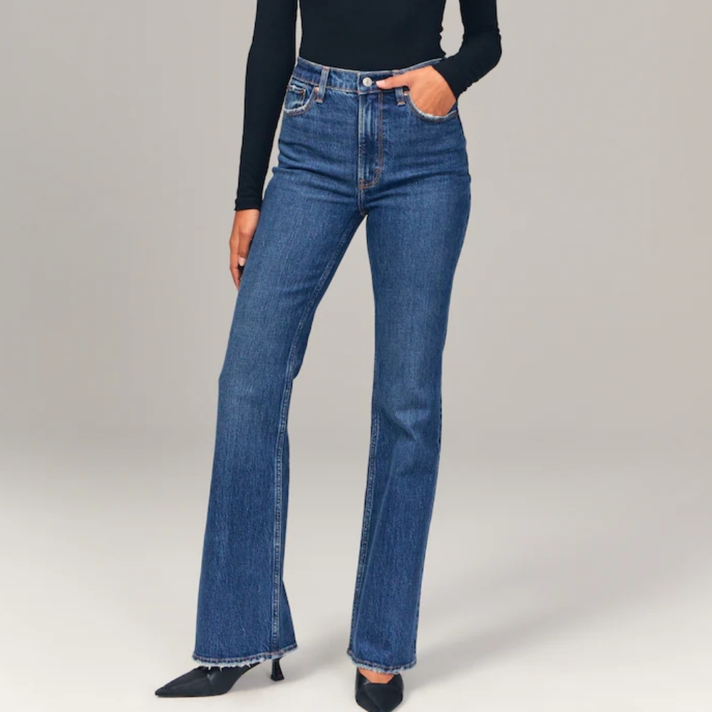 Abercrombie 70s Vintage Flare Ultra High Rise sz 27